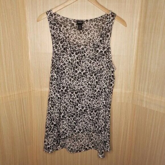 Torrid Black White Floral High Low Sleeveless Top 0X - Picture 1 of 7